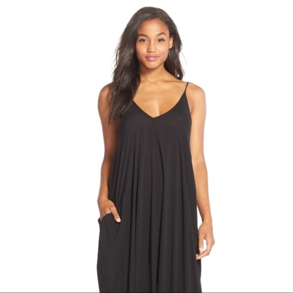 Elan Dresses & Skirts - Elan Maxi Dress (with pockets!)
